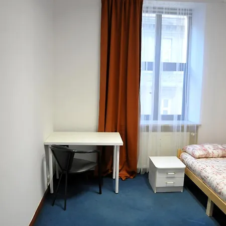 Bed and breakfast Genius Rooms- 24h Self Check-in