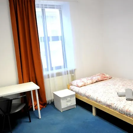 Bed and breakfast Genius Rooms- 24h Self Check-in